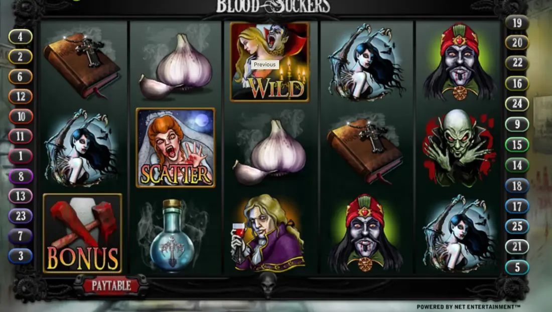 Rulli del gioco base di Blood Suckers con Wild, Scatter, simbolo Bonus e i simboli dei vampiri